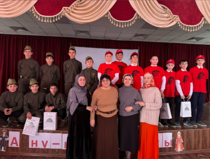 Конкурсно - игровое мероприятие "А ну- ка, джигиты!".